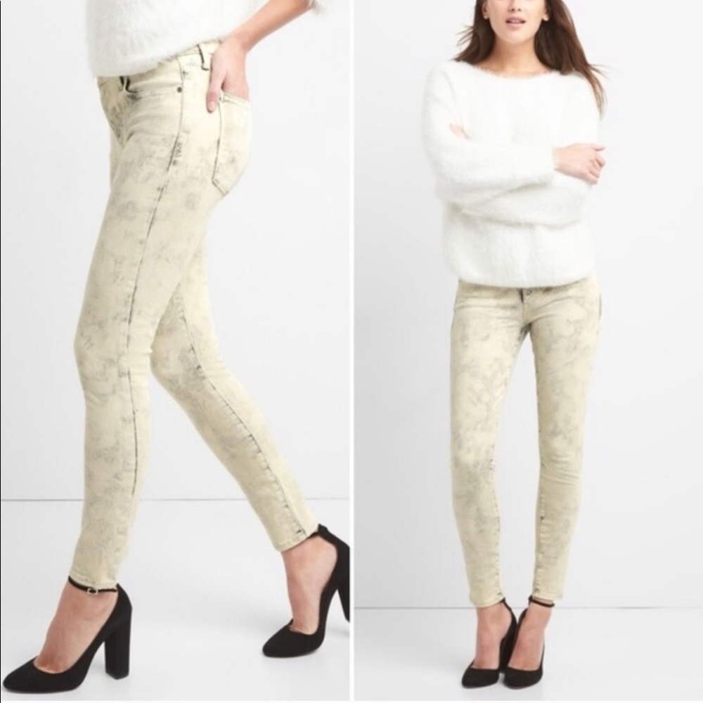 GAP TRUE SKINNY ACID WASH PRINT JEANS